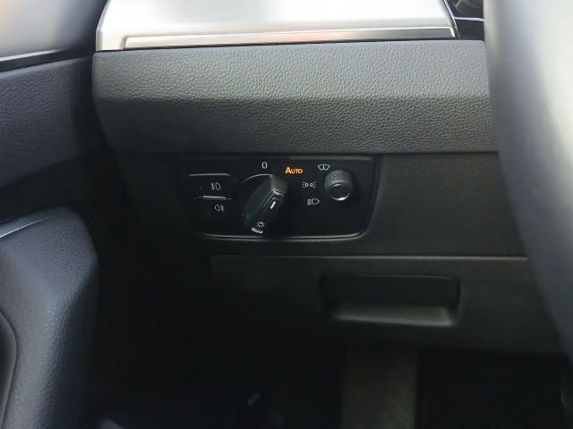 Volkswagen Passat DSG R-Line Variant