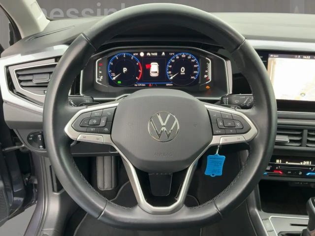 Volkswagen Polo 1.0 TSI DSG Style