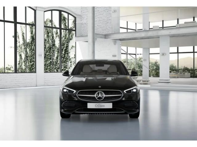 Mercedes-Benz C 200 Sedan