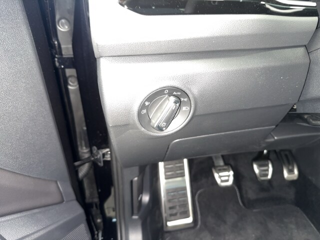 Volkswagen T-Roc IQ.Drive R-Line