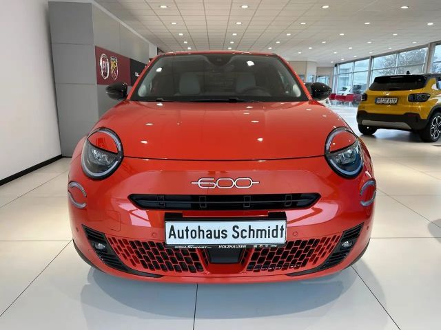 Fiat 600e La Prima