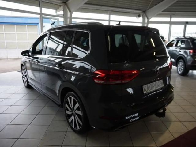 Volkswagen Touran DSG R-Line