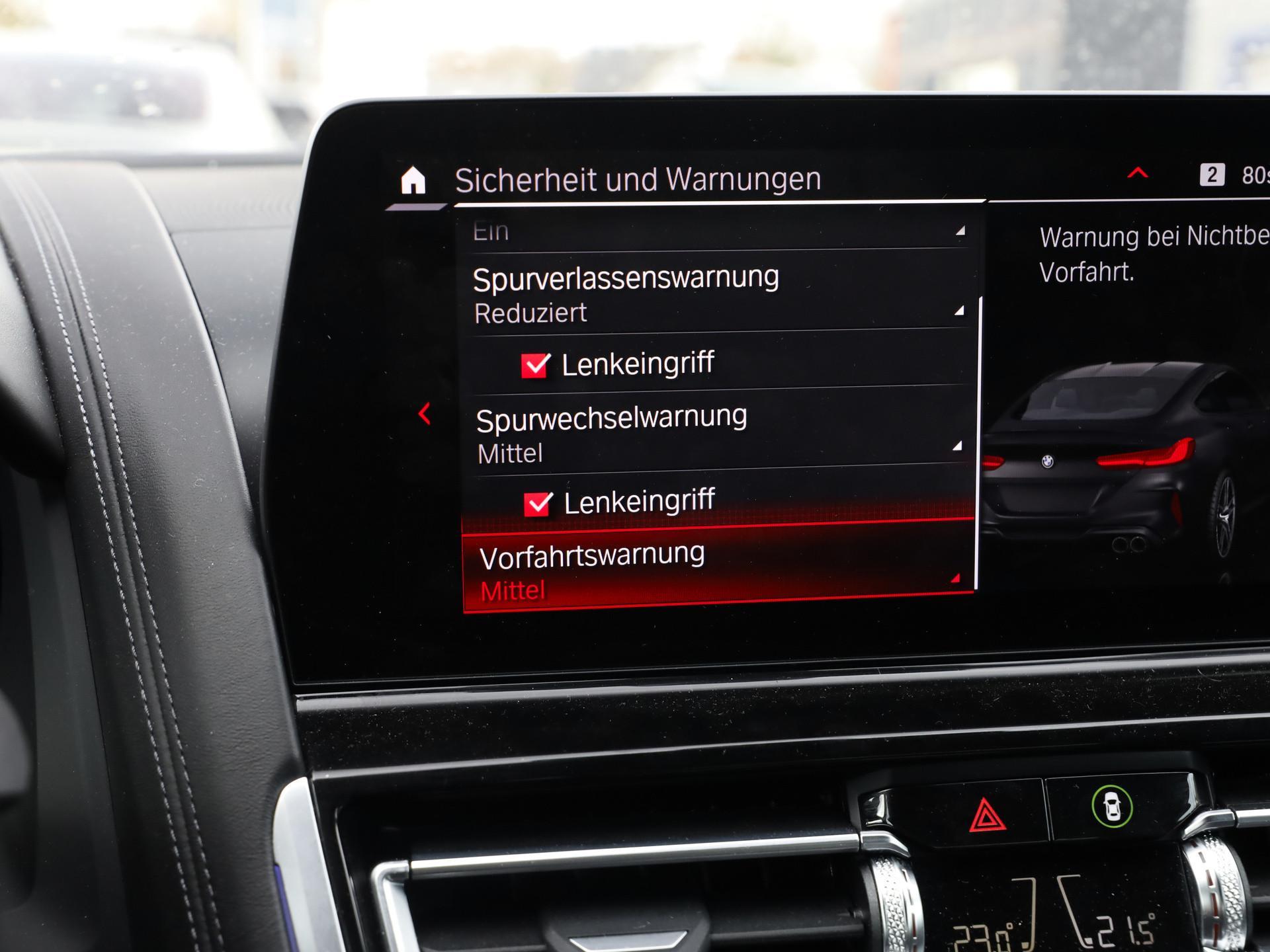 BMW M8 Coupé xDrive