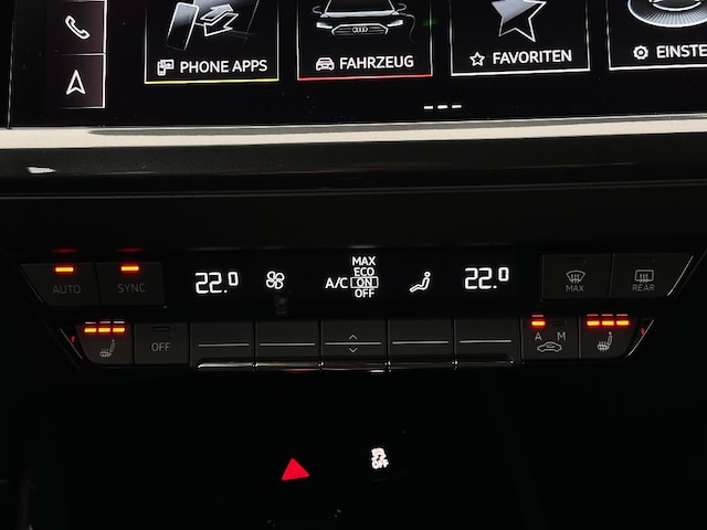 Audi Q4 e-tron Quattro