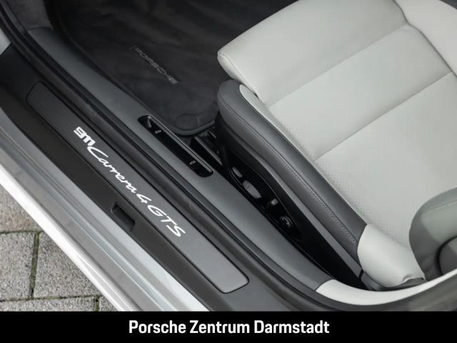 Porsche 992 4 Carrera Coupé GTS