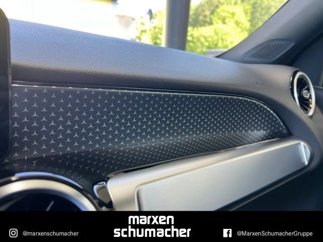 Mercedes-Benz GLB 220 4MATIC Progressive