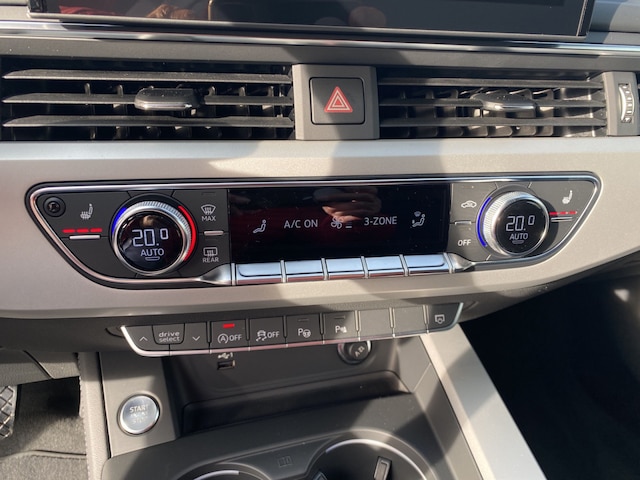 Audi A4 35 TFSI Avant S-Tronic