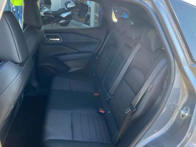 Nissan Qashqai AWD DIG-T Tekna