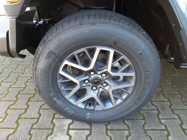 Jeep Wrangler Sahara