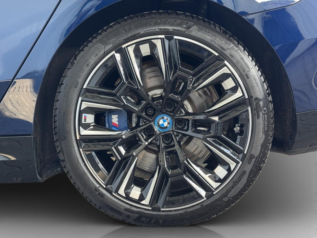 BMW i5 M60 Sedan xDrive