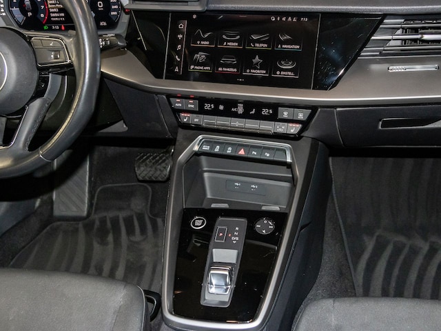 Audi A3 30 TFSI S-Tronic Sportback