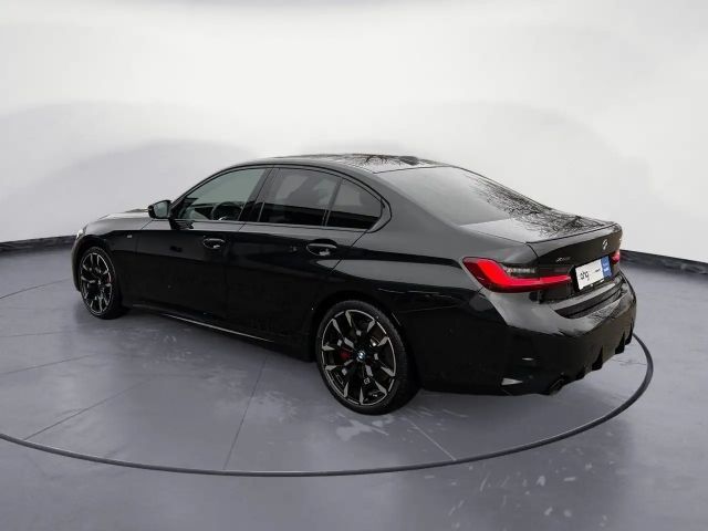 BMW 320 320d M-Sport Sedan xDrive