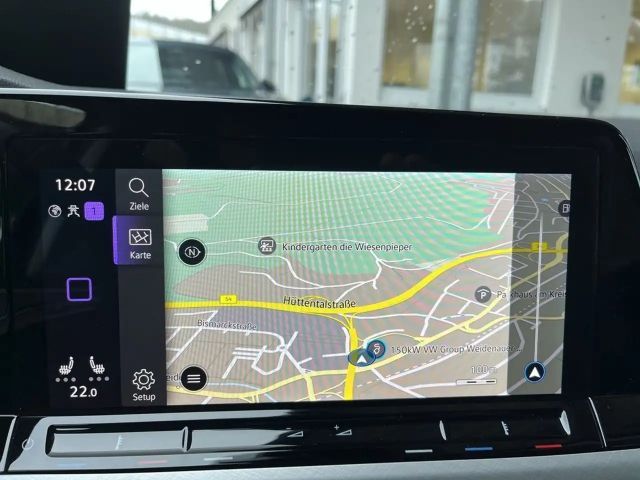 Volkswagen Golf 2.0 TDI DSG Life Variant