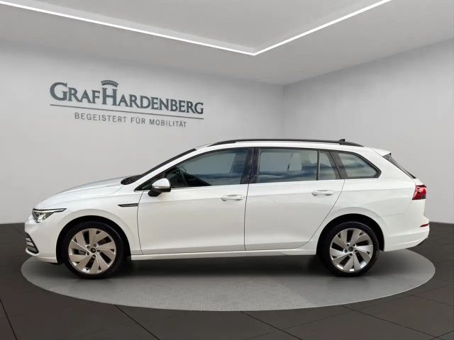 Volkswagen Golf 1.5 eTSI DSG Style Variant