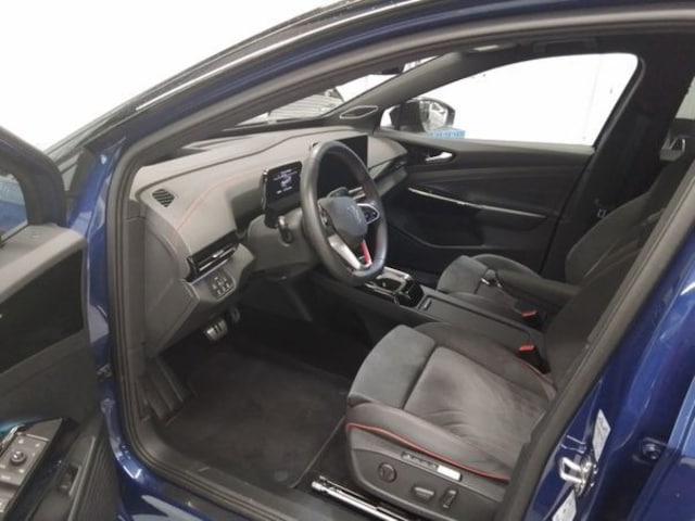Volkswagen ID.5 340PS 4M NP.76T ACC.5J-G.WÄRMEPUMPE.AHK.AREA-VIEW.NAVI.HARMAN.HUD.PANO