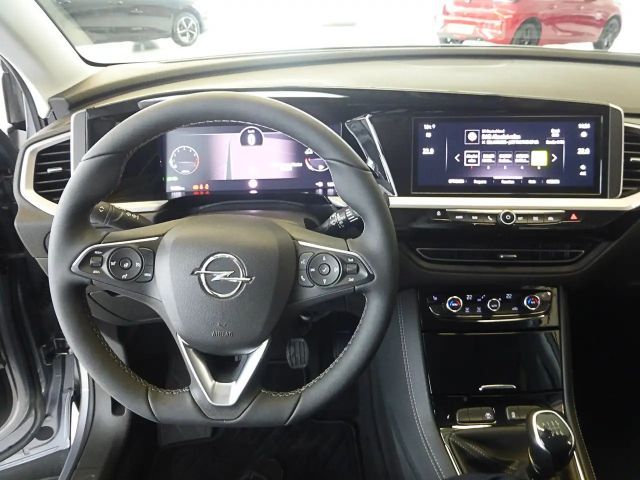 Opel Grandland X 1.2 Matrixlicht,el.Heckk.,Navi,AHZV.,360°Kamera