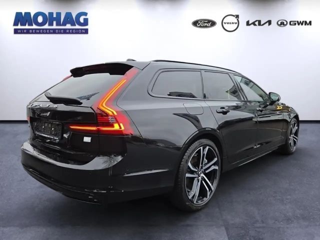 Volvo V90 AWD Dark Plus T6