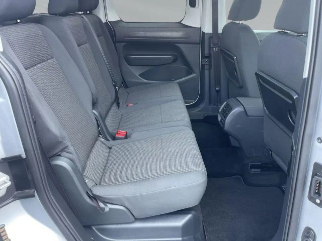 Volkswagen Caddy 1.5 TSI DSG