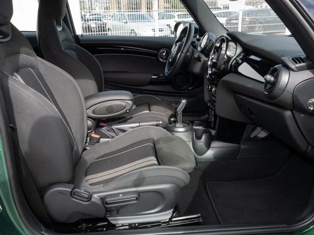 MINI Cooper John Cooper Works