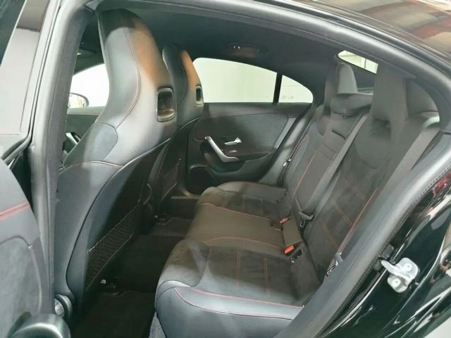 Mercedes-Benz CLA 180 AMG Line CLA 180 d Coupé