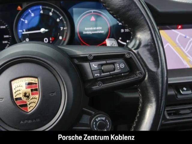 Porsche 992 Cabrio Carrera