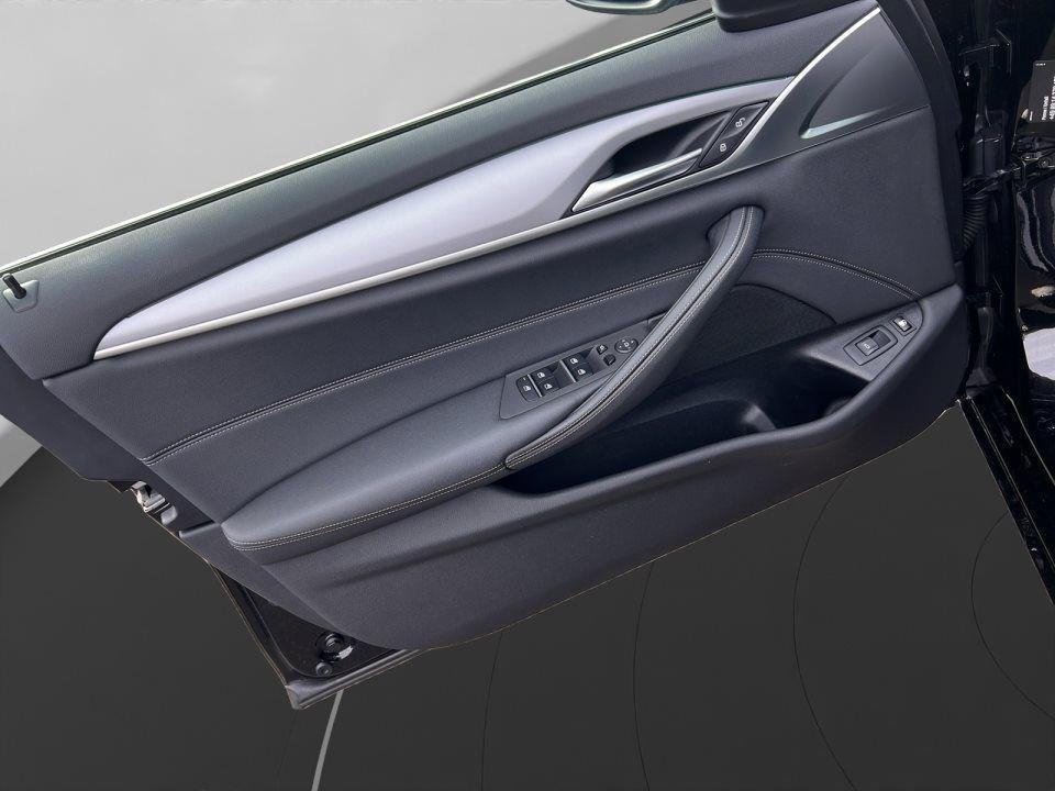 BMW 530 530e Touring xDrive