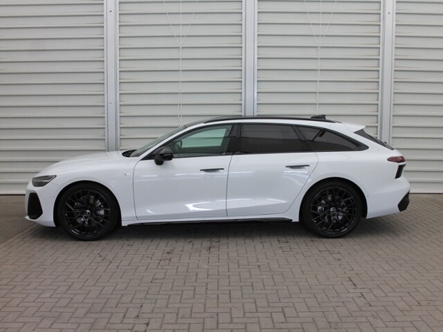 Audi A6 Avant Quattro S-Tronic