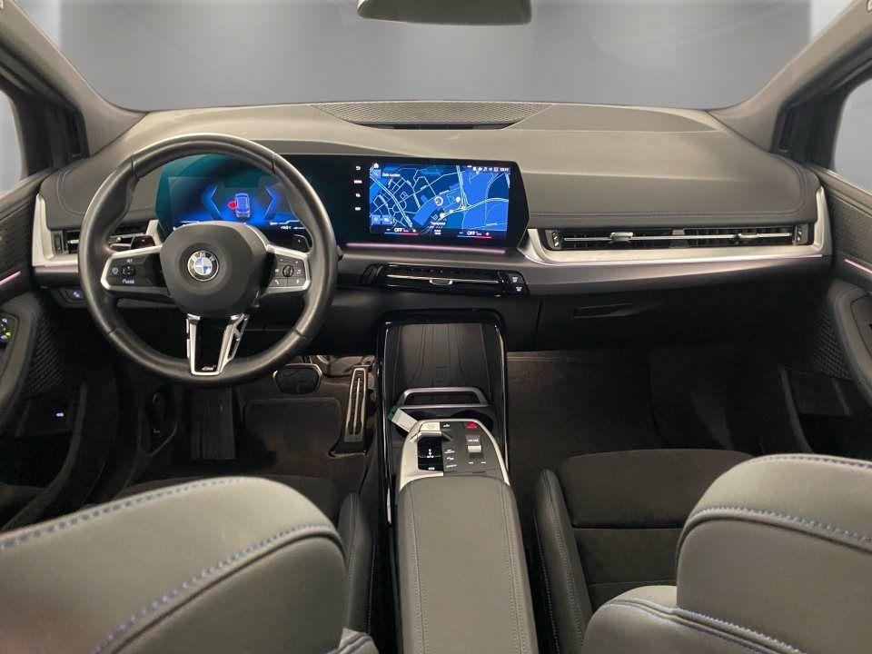 BMW 220 220i Active Tourer