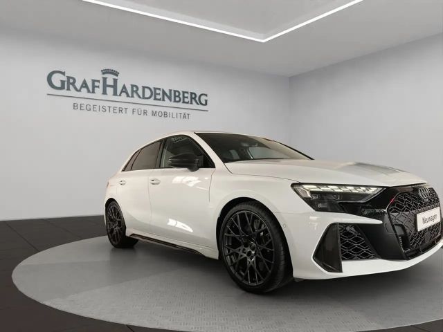 Audi RS3 Quattro S-Tronic Sedan Sportback