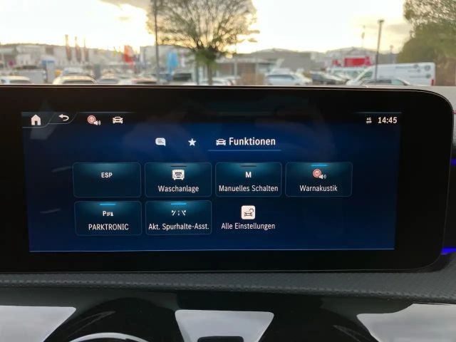 Mercedes-Benz CLA 200 AMG Line Coupé