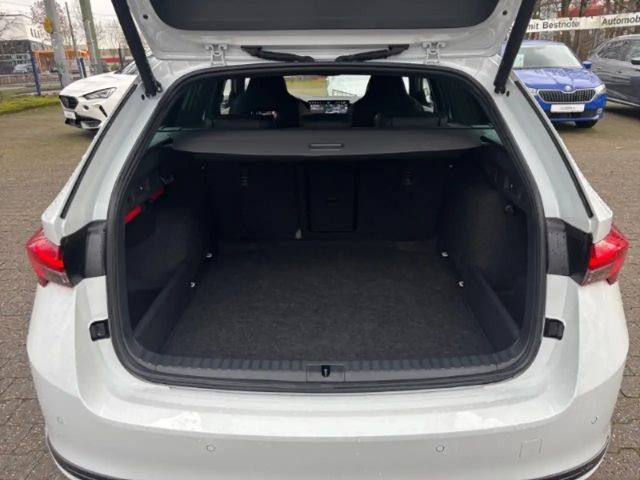 Skoda Octavia 1.5 TSI Combi Sportline