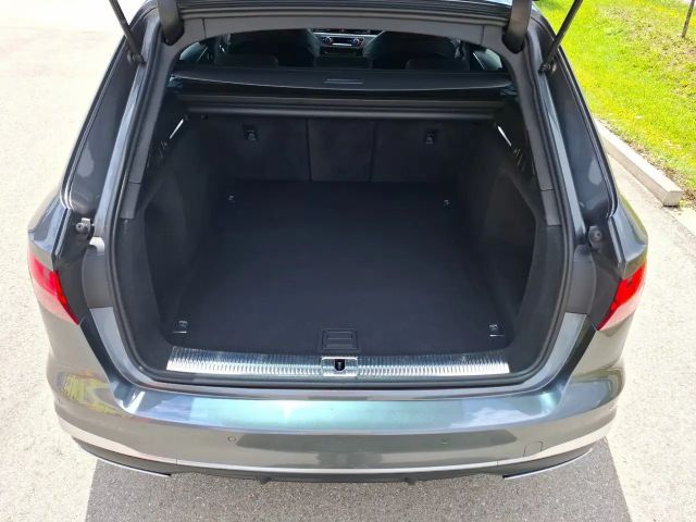 Audi A4 40 TFSI S-Line