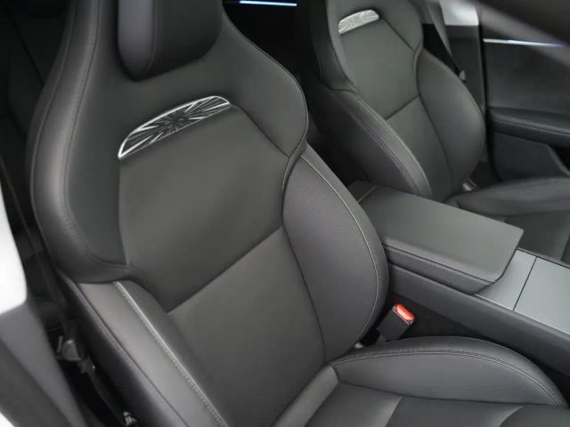 Tesla Model 3 Performance