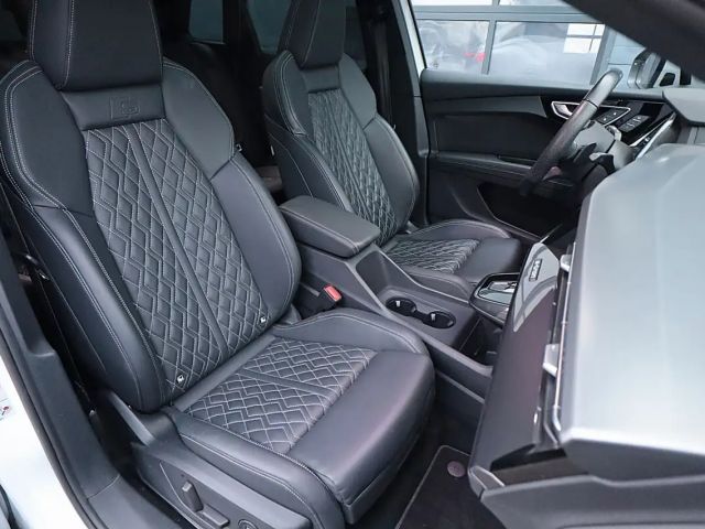 Audi Q4 e-tron 50 Quattro S-Line