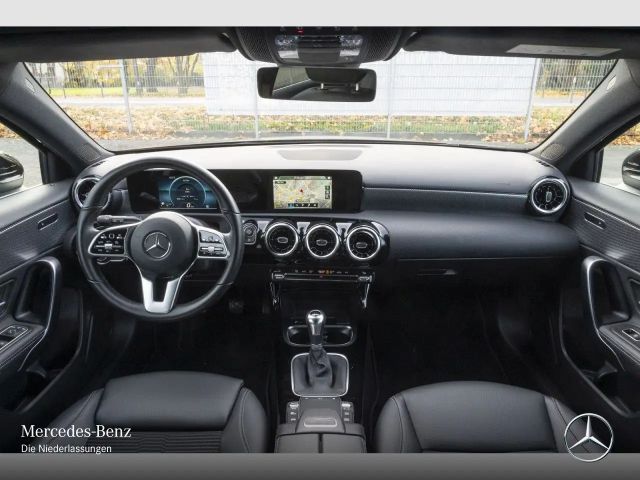 Mercedes-Benz A 180 Progressive