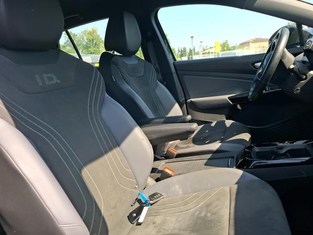 Volkswagen ID.4 77 KWh