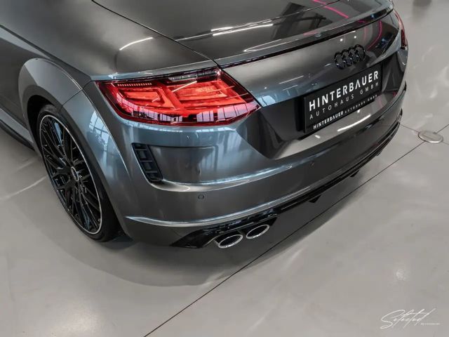 Audi TTS Cabriolet Quattro