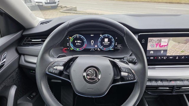 Skoda Octavia 1.4 TSI Ambition Combi iV