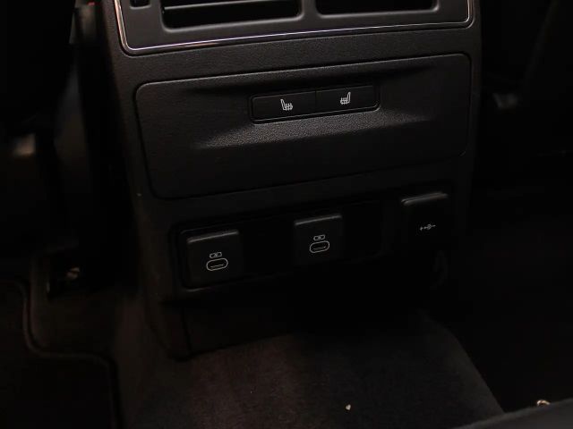 Jaguar F-Pace AWD D300 R-Dynamic