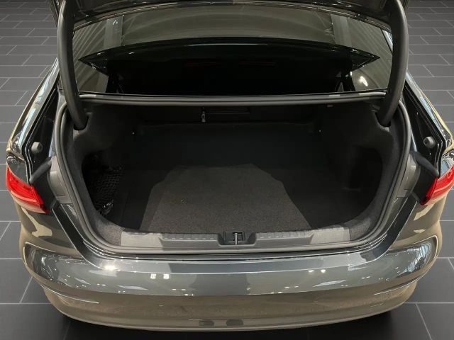 Audi A3 30 TFSI S-Tronic Sedan