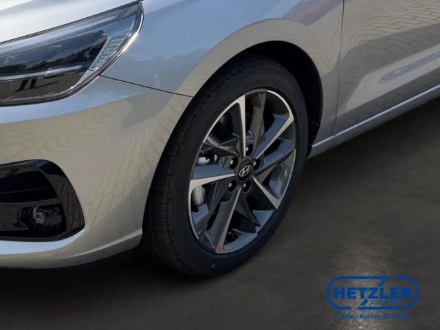 Hyundai i30 Advantage Hybrid T-GDi