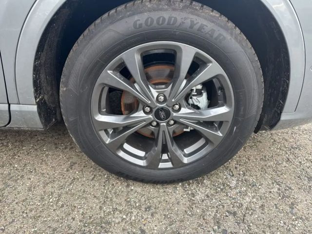 Ford Kuga EcoBoost ST Line