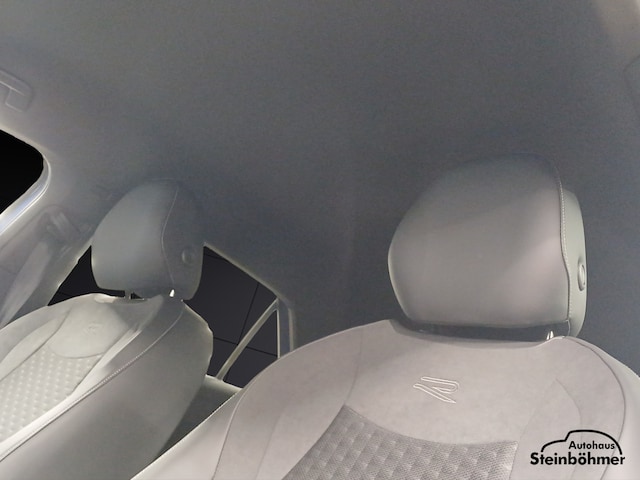 Volkswagen T-Roc 1.5 eTSI DSG IQ.Drive R-Line