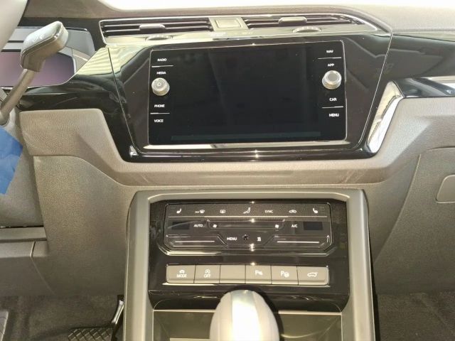 Volkswagen Touran DSG Highline