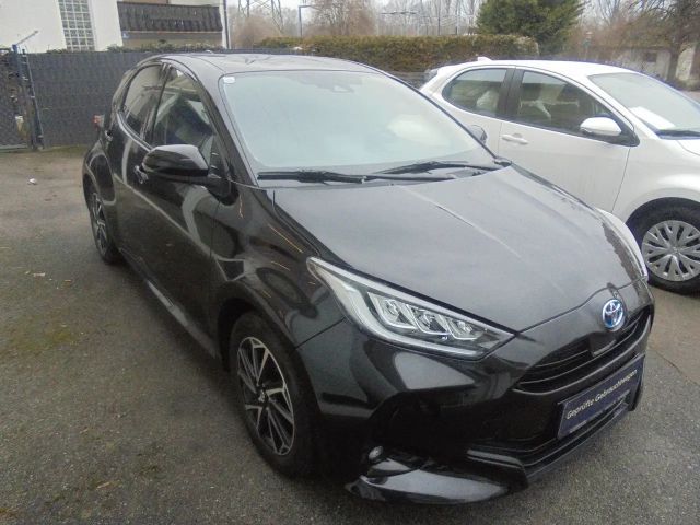 Toyota Yaris Design Paket Hybride