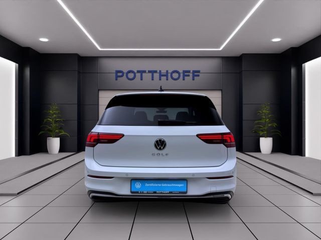 Volkswagen Golf 1.5 TSI