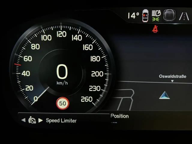 Volvo XC40 Recharge T5