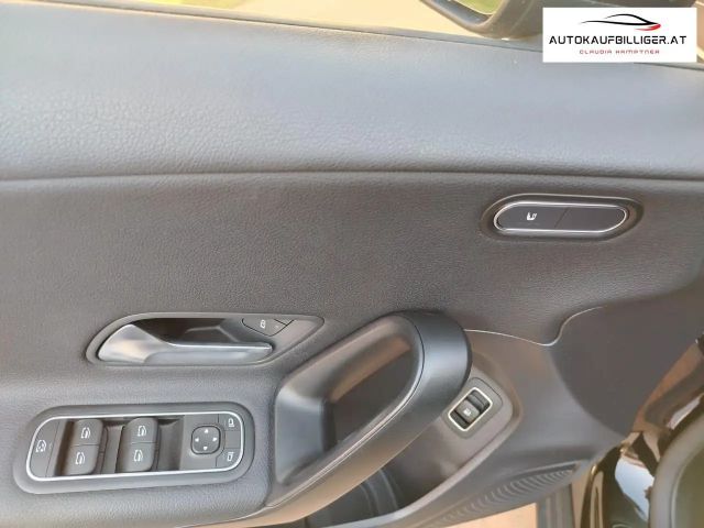 Mercedes-Benz A 250 A 250 e Business Line