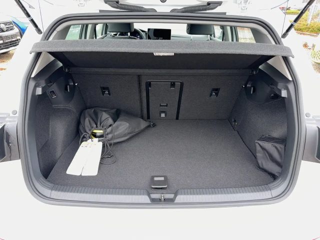 Volkswagen Golf Life eHybrid