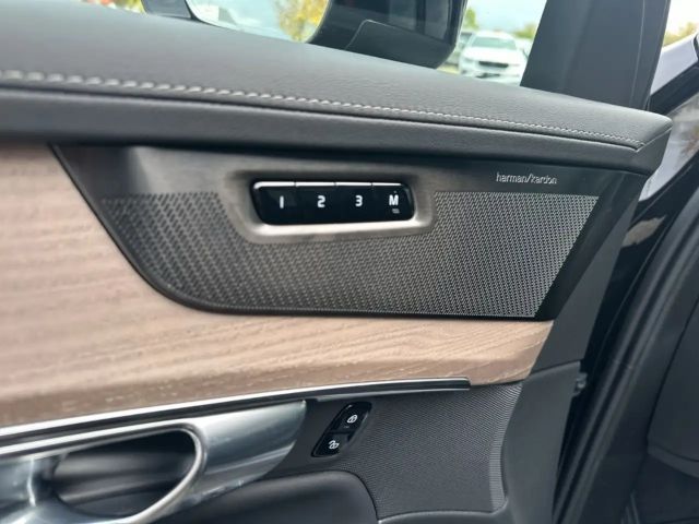 Volvo XC90 AWD Dark Recharge T8 Ultra